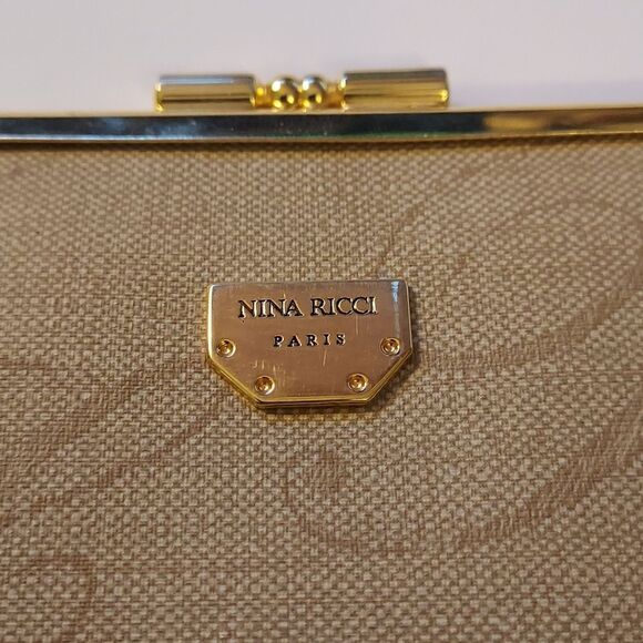 Nina Ricci Vintage kisslock coin purse beige gold canvas and leather - Picture 5 of 10